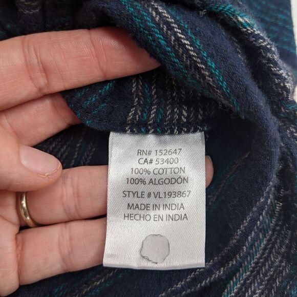 Valor Collective Casual Men’s Button Down - Picture 5 of 8